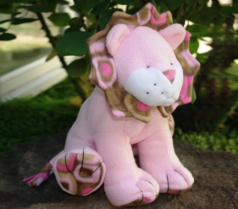 Larry Lion Plush Toy Pattern PDF - Etsy