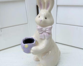 Bougeoir conique en céramique avec lapin de Pâques Russ, 8,5 po. x 5,5 po.