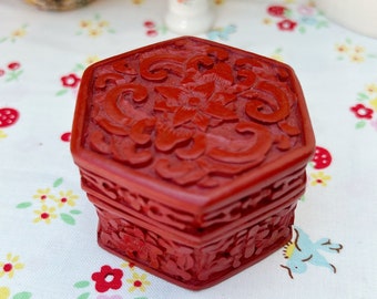 Chinese Cinnabar Lacquered Carved Floral Trinket Box