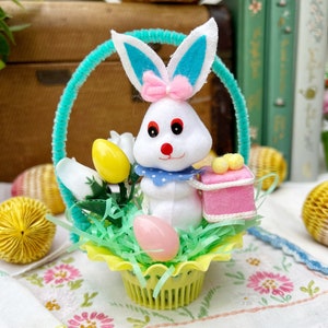 Vintage Easter Spring Bunny Rabbit Kitsch Holiday Decor Plastic Flower Basket Flocked