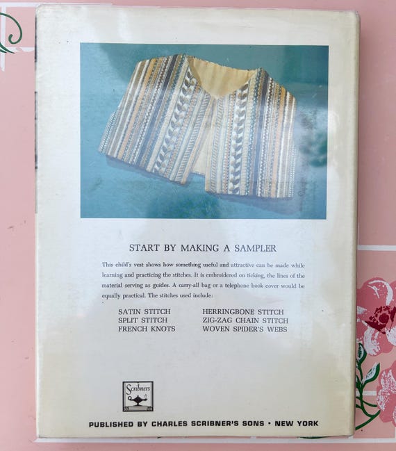 Broderie Crewel Vintage - Arbre De Sagesse Par Erica Wilson, Motif Ancien En Super état