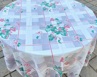 Vintage Checkered Floral Green Leaves Trellis Leaf Linen Tablecloth 47” X  60”