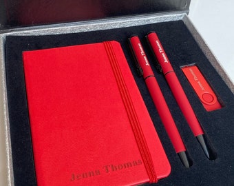 Design #01 - Personalized Gift Box - Thermo Leather Notebook, USB Flash 16 GB, Metal Pen Roller and Ballpoint Pen - Father’s Day Gift Box