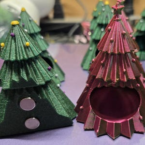 Christmas Tree Spider Hides