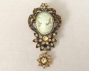 antique brooches