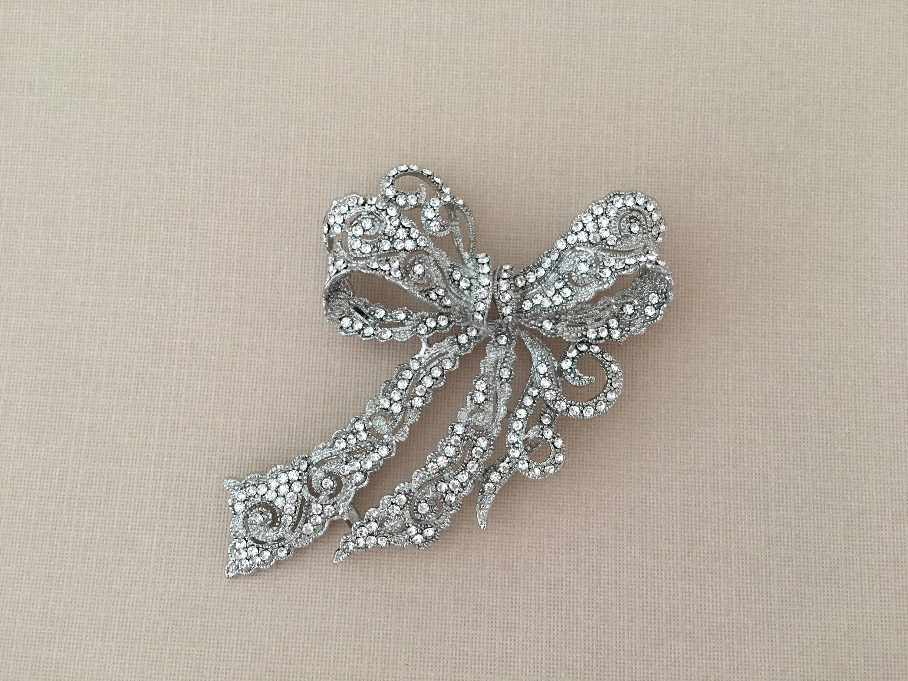 Large Crystal Bow Brooch Pin