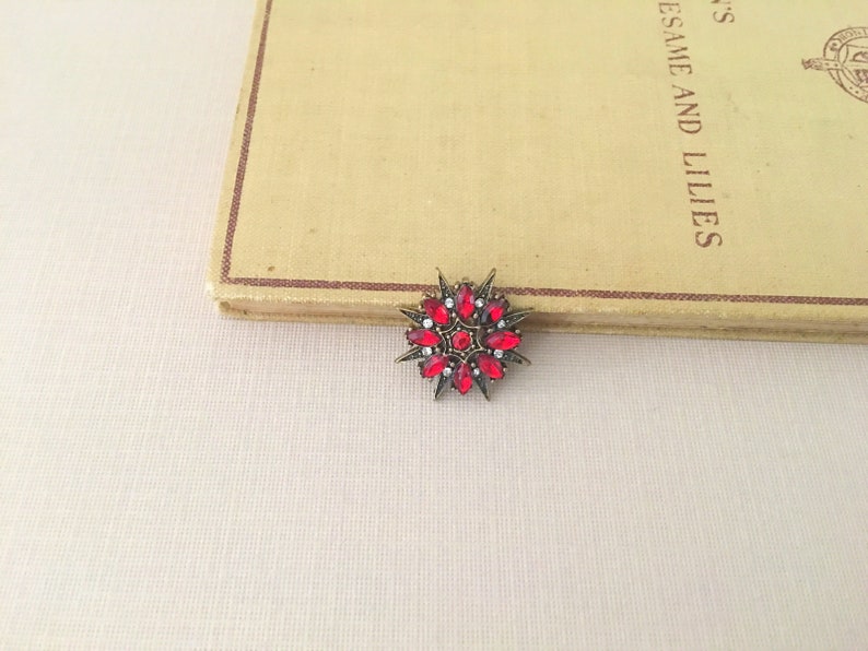 Red Starburst Lapel Pin.Starburst Lapel Pin.Red Rhinestone Lapel Pin.Red /& Antique Gold Starburst Lapel Pin.Red Starburst Tie Tack.Wedding