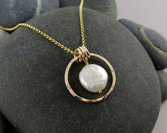 White Coin Pearl Necklace • Pearl in Gold Filled Hammer Textured Circle • 925 Everyday Pearl Necklace on Gold Filled Rolo Chain