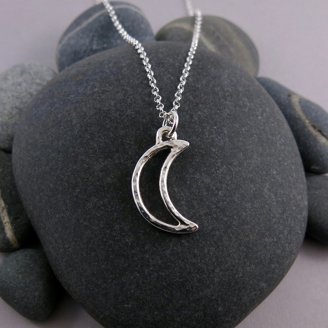 EL MOON by mananails ♡ Jewelry silver EL MOON by mananails ♡ Jewelry silver Crescent Moon Necklace
