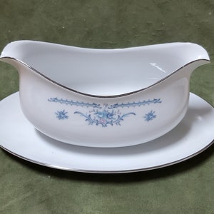Vintage Porcelain Gravy Boat with Attached Under Plate  Winsford