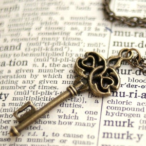 Skeleton Key Pendant Necklace - Vintage Style - Bronze or Silver