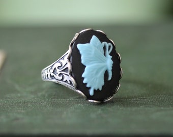 Anillo de mariposa azul, joyería de insectos Art Nouveau, camafeo de mariposa para mujer, regalo de cola de golondrina para niña, joyería de transformación, nuevo comienzo.