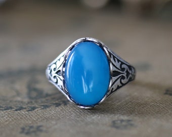 Blue Edwardian Ring with Leaf Details, Blue Agate Gemstone Ring, Vintage Style Bohemian Ring, Whimsical Ethereal Mystical Fantasy Jewelry