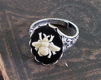 Honey Bee Cameo Ring