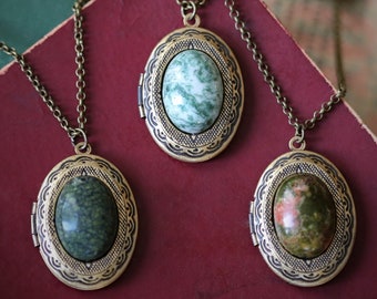 Green Stone Oval Vintage Locket in Aventurine, Tree Agate, Unakite or Russian Serpentine