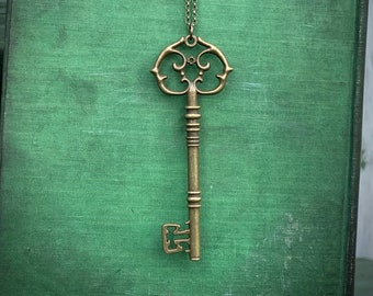 Geheime tuinsleutel vintage stijl hanger ketting in messing of zilver, skeletsleutelhanger, Victoriaanse gotische stijl grote fantasie-sieraden