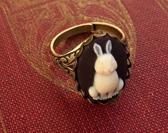 Rabbit Cameo Ring - Antique Brass or Silver - Vintage Style