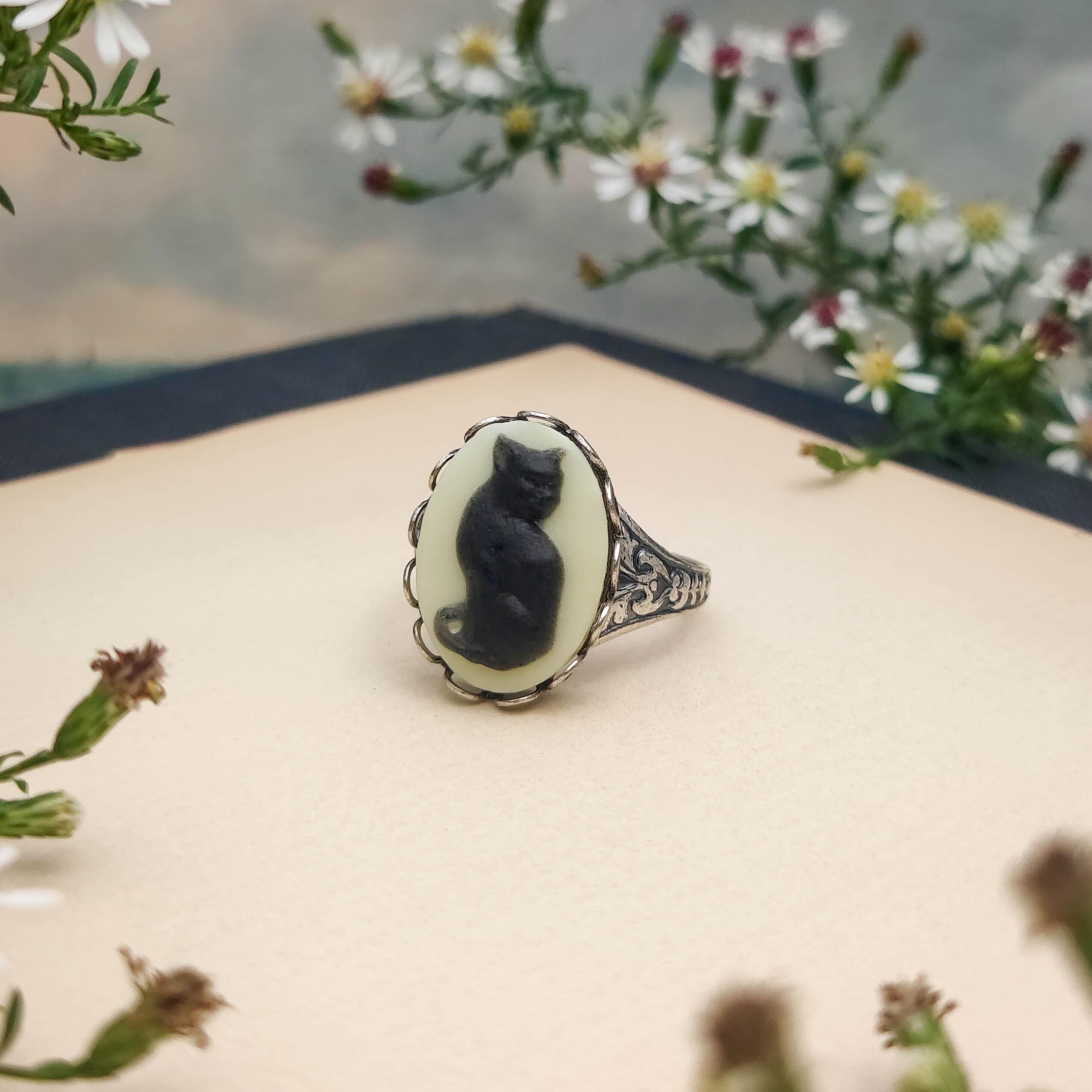Black Cat Ring in Silver or Antiqued Brass, Witchy Silhouette
