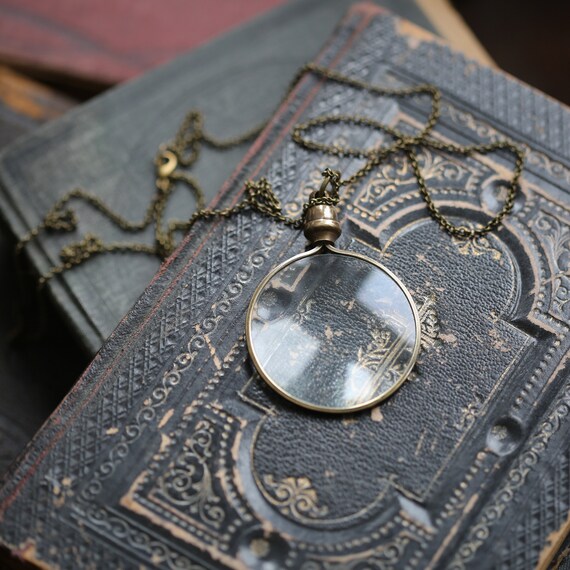 Magnifying Glass Pendant Necklace in 