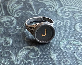 Vintage Typewriter Key Ring -pick a letter