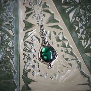 Aventurine Stone Victorian Pendant Necklace Choose from Semi-Precious Stones and Shells in Antiqued Silver or Brass Green Paua Shell