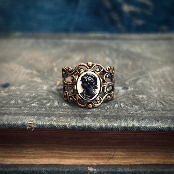 Bague réglable camée de style victorien Lady Sillouette de style