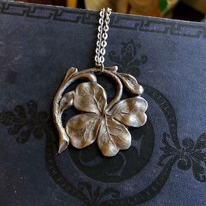 Irish Shamrock Necklace - Silver