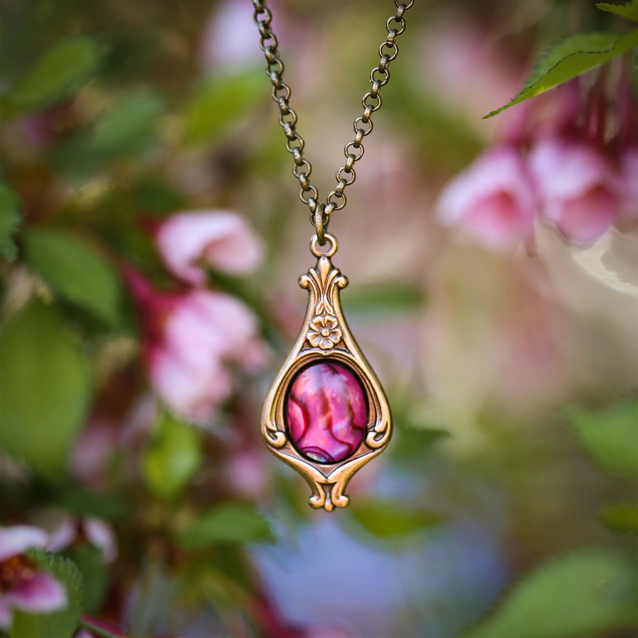 Collana Con Ciondolo Unicorno In Conchiglia Abalone Naturale (Paua) Iridescenza Rosa E Blu - Catena 45 Cm - Gioiello Artigianale - 2