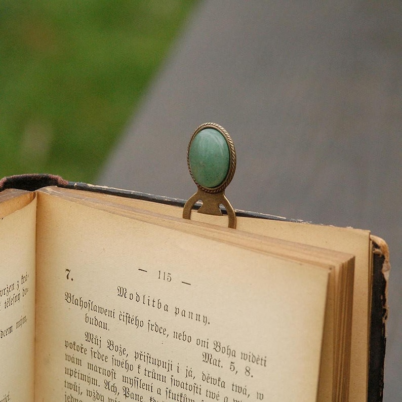 Antiqued brass vintage style green aventurine stone bookmark.  Great gift for book club, librarian, and other book lovers.
