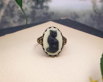 Black Cat Ring in Silver or Antiqued Brass, Witchy Silhouette