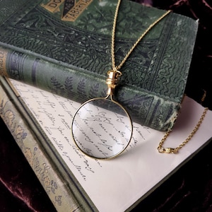 Monocle Magnifier Glass Necklace