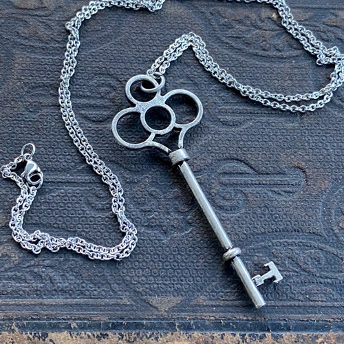 6 Heart Key Pendants Antique Copper Tone Skeleton Keys Steampunk Supplies 