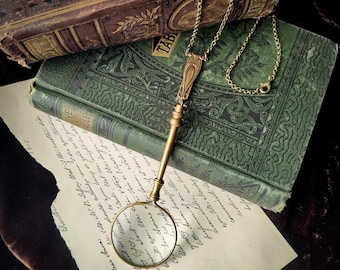 Monocle Magnifying Glass Necklace in Art Deco Style Antiqued Brass