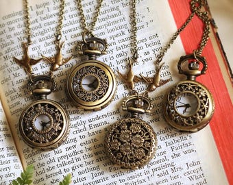 Petit collier fleur avec montre à gousset pour femme, médaillon de montre caché
