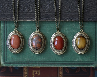 Orange Stein Oval Vintage Medaillon in Goldstone, Leoparden Jaspis, Tigerauge oder Karneol