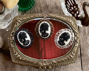 Victorian Zombie Lady Brooch and Pendant, Choose Color and Metal. Vintage Style Whimsy Goth Cameo Pin that Converts to Necklace.