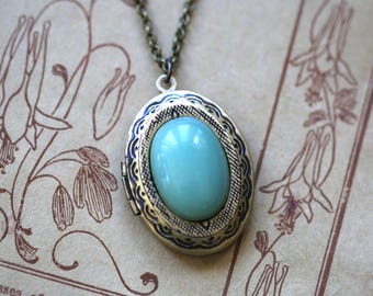 Collar con medallón de piedras preciosas verdes de estilo vintage. Elija entre aventurina, ágata de árbol, unakita o serpentina rusa.