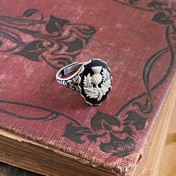 Etsy store cameo ring