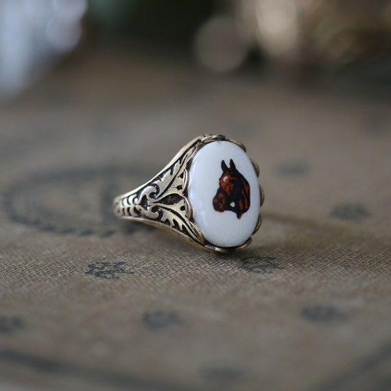 Horse on sale cameo ring