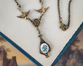 Collier camée rose avec oiseaux en laiton vieilli ou argent au choix bleu, jaune ou rose