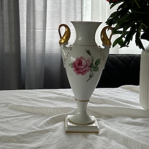 Vintage vase, Kunst vase, Porcelain Kunst, vintage rose vase, porcelain vase, vintage vase