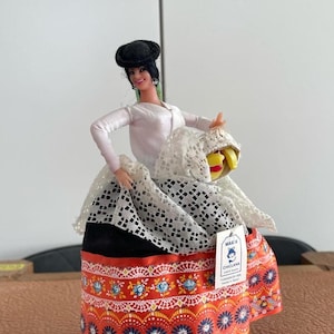 Marin Chiclana Spanish flamenco dancer, Vintage ethnic Spanish Doll, ethnic doll collectible, collectable doll, souvenir doll vintage