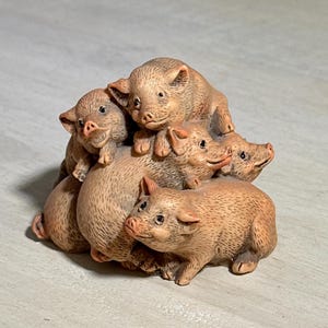Vintage pigs figurine, unique collectible, fine art hand painted , animal lover figurine,  pigs gift, vintage resin figurine