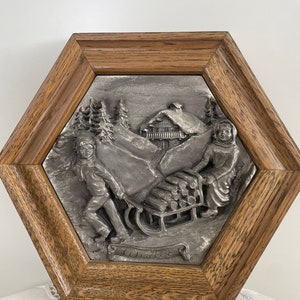 Set of 4 Zinn/Pewter Oak Frame Seasons Plaques, Vintage Set of 4 Seasons  Pewter Wall Hangings, Winter Spring Summer Autumn wall decor