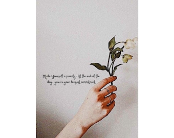 Affiche roulée vertical de la citation "make yourself a priority", tableau de citation vertical avec fleur fané, impression de citation.