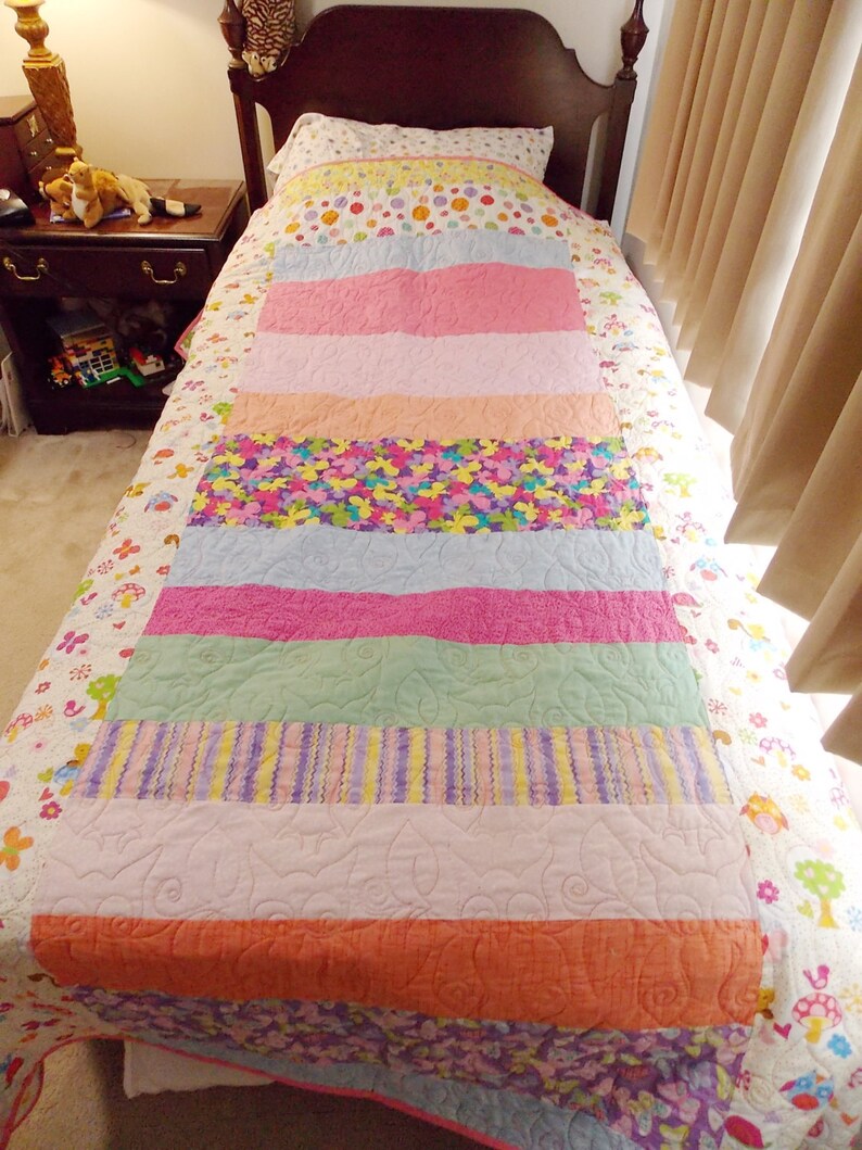 twin size quilt mushrooms girl forest woodland animals snails owls toadstools squirrels birds butterflies