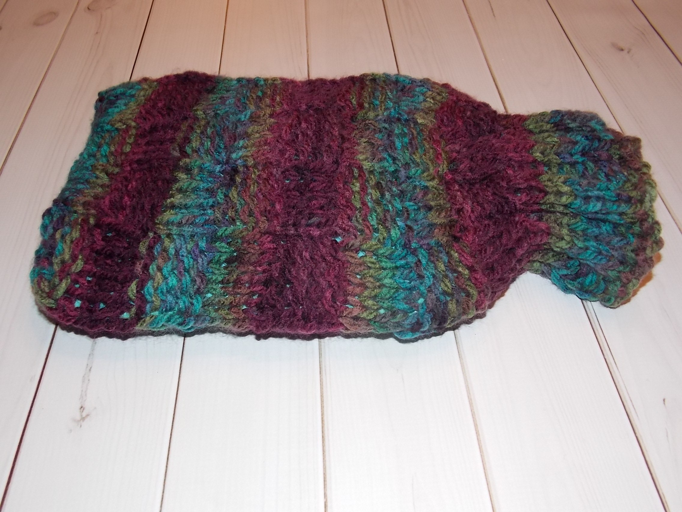 hot water bottle cozy cover chunky yarn basket weave wine teal aqua green hand knitted hottie