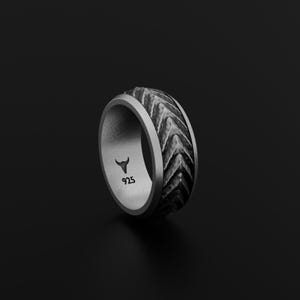Oxidized Silver Dragon Scale Ring – Viking Style Band for Men – Rustic Norse Jewelry – Fantasy Mythical Serpent Scale Ring 925