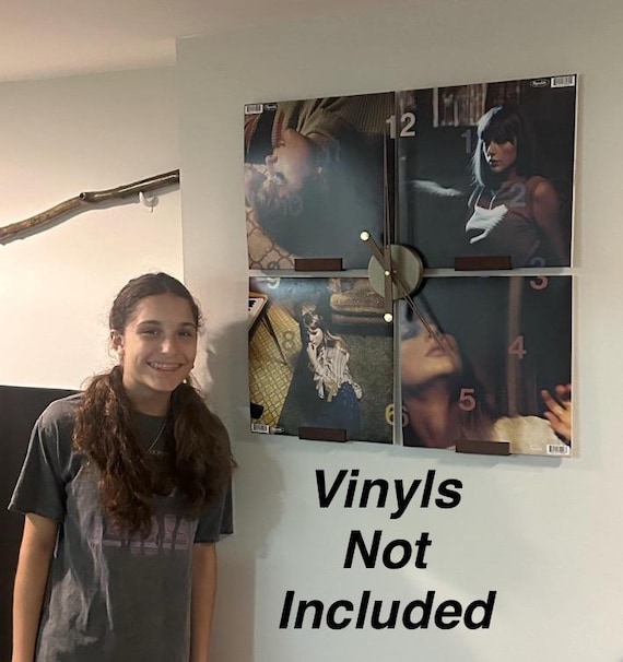 Midnight Vinyl Record Clock Display: Modern Wall Art for