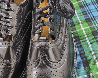 Scottish Kilt Ghillie Brogues Shoes - Handcrafted Premium Black